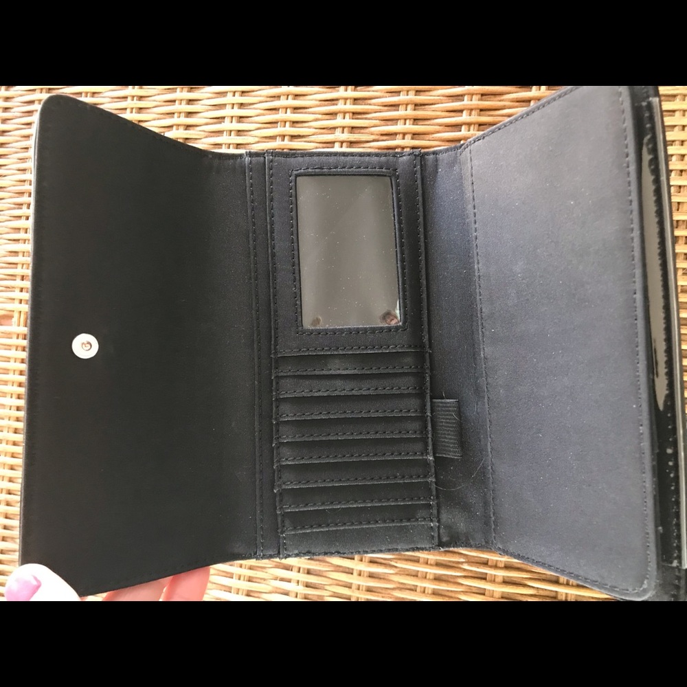 Wallet - Picture 2 of 3